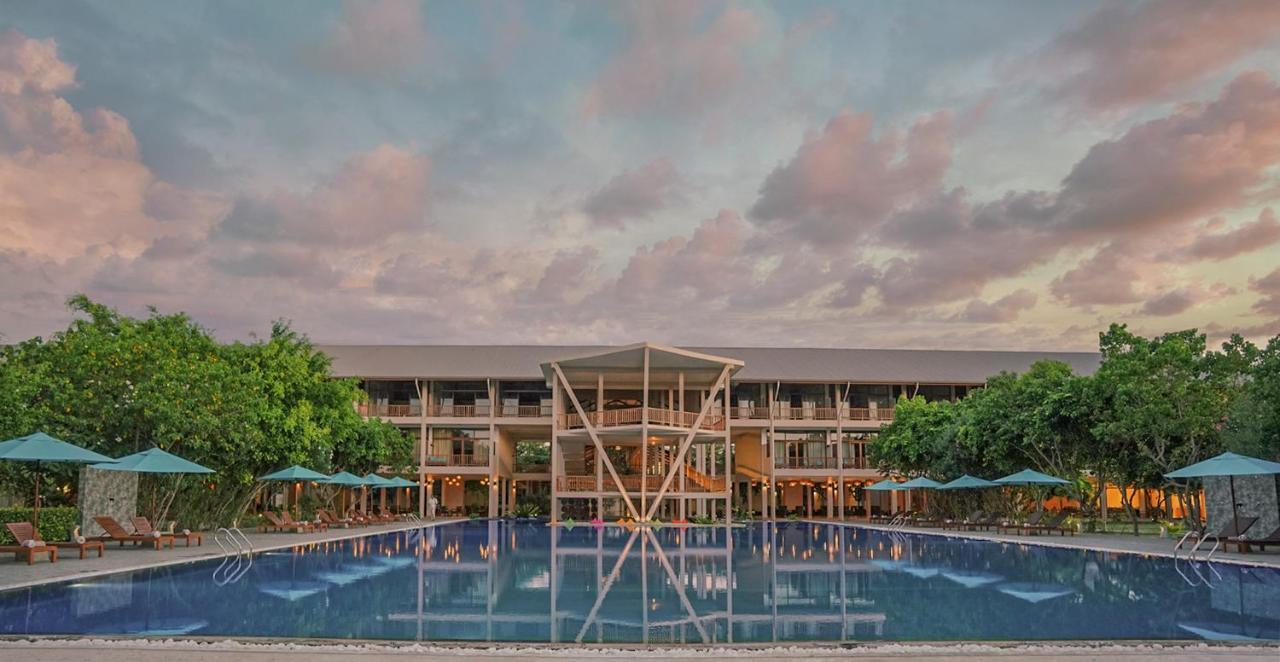 Breeze Pasikudah Otel Passikudah Dış mekan fotoğraf