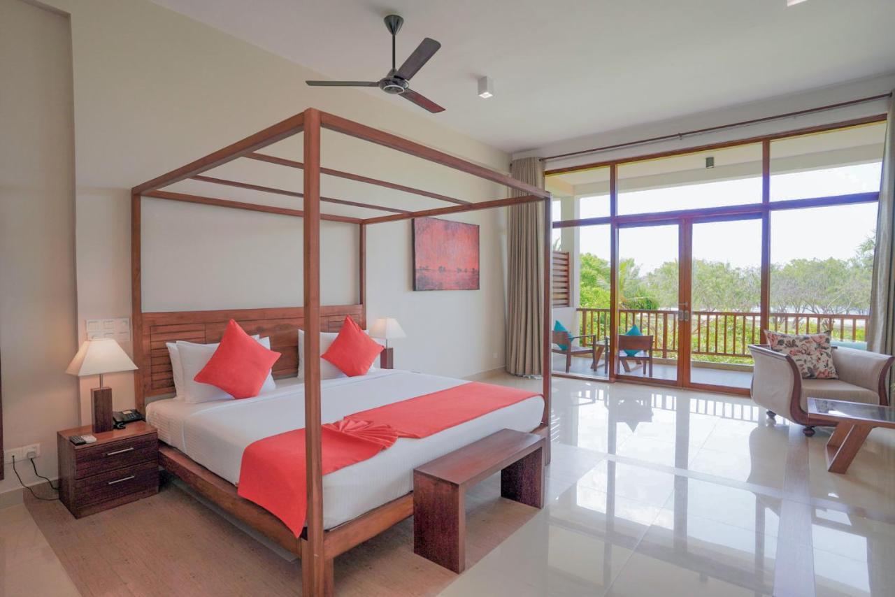 Breeze Pasikudah Otel Passikudah Dış mekan fotoğraf