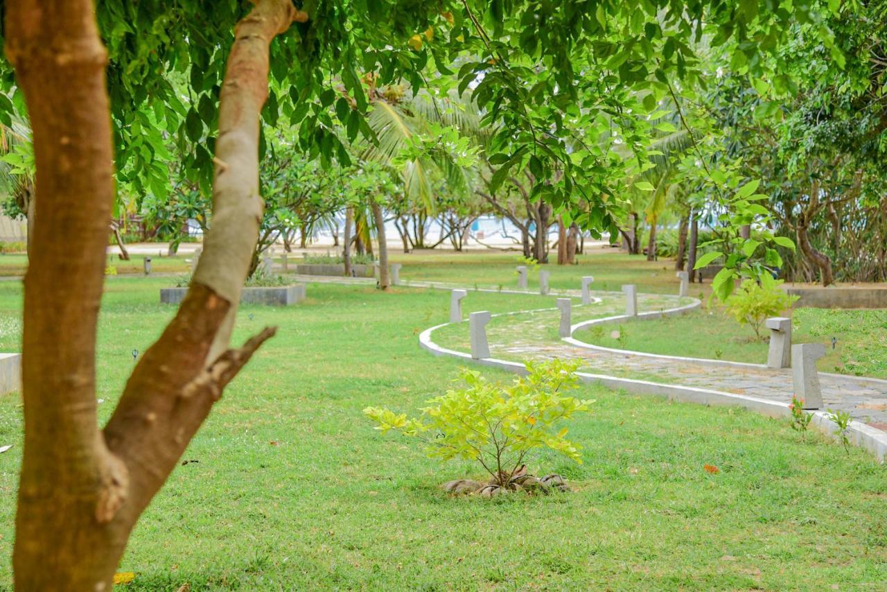 Breeze Pasikudah Otel Passikudah Dış mekan fotoğraf