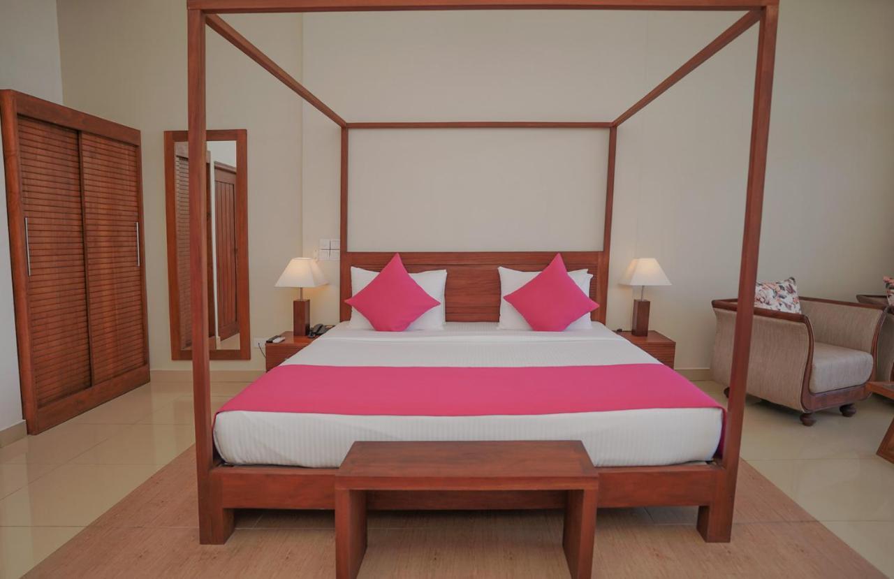 Breeze Pasikudah Otel Passikudah Dış mekan fotoğraf